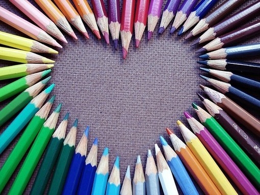 Coração Colorido de Lápis de Cor / Imagens Fofas para Tumblr, We Heart it, etc