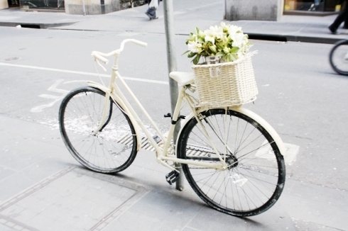 Bike Branca / Imagens Fofas para Tumblr, We Heart it, etc